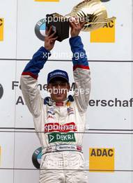 25.05.2003 Nürburg, Deutschland, Formel BMW ADAC Meisterschaft 2003, Podium mit Maximilian Götz (GER), Mücke Motorsport - Nürburgring. - Weitere Bilder auf www.xpb.cc, eMail: info@xpb.cc - c Copyrightnachweis: xpb.cc