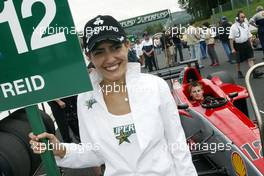 18.07.2004 Spa, Belgium, Sunday 18 July 2004, Grid girl - SUPERFUND EURO 3000 Championship Rd 5, Spa Francorchamps, Belgium, BEL - SUPERFUND COPYRIGHT FREE editorial use only