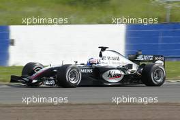 02.06.2004 Silverstone, England, Wednesday, June, Kimi Raikkonen, FIN, Räikkönen, McLaren Mercedes, New McLaren MP4-19B ,F1 testing, Silverstone, Great Britain