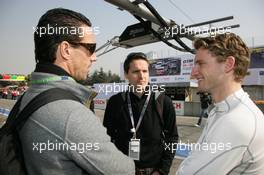 27.11.2010 Shanghai, China,  Manuel Reuter (GER) and Philip Sohmer (GER) ARD-TV are speaking with Maro Engel (GER), Muecke Motorsport, AMG Mercedes C-Klasse - DTM 2010 at Hockenheimring
