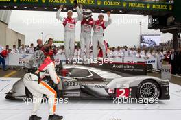 06.-12.06.2011 Le Mans, France, Race, Race winners Marcel Faessler, Andre Lotterer, Benoit Treluyer celebrate - 24 Hour of Le Mans 2011
