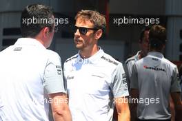 Eric Boullier (FRA), McLaren F1 Team  and Jenson Button (GBR), McLaren F1 Team  22.06.2014. Formula 1 World Championship, Rd 8, Austrian Grand Prix, Spielberg, Austria, Race Day.