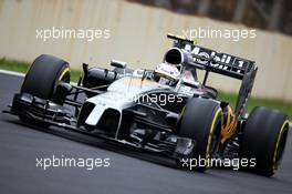 Kevin Magnussen (DEN) McLaren MP4-29. 08.11.2014. Formula 1 World Championship, Rd 18, Brazilian Grand Prix, Sao Paulo, Brazil, Qualifying Day.