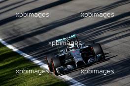 Lewis Hamilton (GBR), Mercedes AMG F1 Team  06.09.2014. Formula 1 World Championship, Rd 13, Italian Grand Prix, Monza, Italy, Qualifying Day.