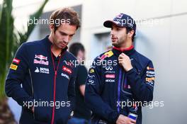 (L to R): Jean-Eric Vergne (FRA) Scuderia Toro Rosso with Daniel Ricciardo (AUS) Red Bull Racing. 10.10.2014. Formula 1 World Championship, Rd 16, Russian Grand Prix, Sochi Autodrom, Sochi, Russia, Practice Day.