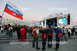 Fans at a concert in the Fanzone. 10.10.2014. Formula 1 World Championship, Rd 16, Russian Grand Prix, Sochi Autodrom, Sochi, Russia, Practice Day.