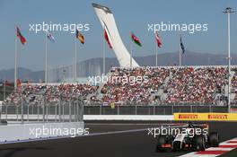 Sergio Perez (MEX) Sahara Force India F1 VJM07. 12.10.2014. Formula 1 World Championship, Rd 16, Russian Grand Prix, Sochi Autodrom, Sochi, Russia, Race Day.