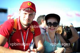 Fans at the Fanzone. 09.10.2014. Formula 1 World Championship, Rd 16, Russian Grand Prix, Sochi Autodrom, Sochi, Russia, Preparation Day.