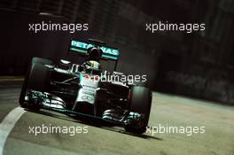 Lewis Hamilton (GBR) Mercedes AMG F1 W05. 19.09.2014. Formula 1 World Championship, Rd 14, Singapore Grand Prix, Singapore, Singapore, Practice Day.