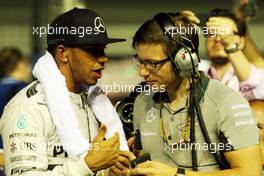Lewis Hamilton (GBR) Mercedes AMG F1 on the grid. 21.09.2014. Formula 1 World Championship, Rd 14, Singapore Grand Prix, Singapore, Singapore, Race Day.