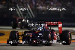 Jean-Eric Vergne (FRA) Scuderia Toro Rosso STR9. 21.09.2014. Formula 1 World Championship, Rd 14, Singapore Grand Prix, Singapore, Singapore, Race Day.