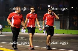 Jules Bianchi (FRA) Marussia F1 Team walks the circuit. 18.09.2014. Formula 1 World Championship, Rd 14, Singapore Grand Prix, Singapore, Singapore, Preparation Day.