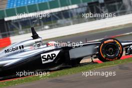 Kevin Magnussen (DEN) McLaren MP4-29. 09.07.2014. Formula One Testing, Silverstone, England, Wednesday.