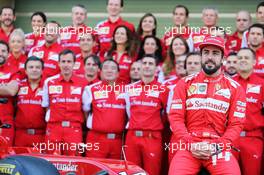 Fernando Alonso (ESP) Ferrari at a team photograph. 21.11.2014. Formula 1 World Championship, Rd 19, Abu Dhabi Grand Prix, Yas Marina Circuit, Abu Dhabi, Practice Day.