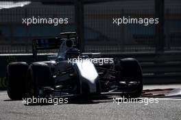 Valtteri Bottas (FIN) Williams FW36. 22.11.2014. Formula 1 World Championship, Rd 19, Abu Dhabi Grand Prix, Yas Marina Circuit, Abu Dhabi, Qualifying Day.