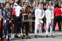 (L to R): Daniel Ricciardo (AUS) Red Bull Racing; Romain Grosjean (FRA) Lotus F1 Team; Valtteri Bottas (FIN) Williams; and Felipe Massa (BRA) Williams on the grid. 02.11.2014. Formula 1 World Championship, Rd 17, United States Grand Prix, Austin, Texas, USA, Race Day.