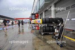 pit lane, rain, Tom Blomqvist (GBR) JAGONYA AYAM with CARLIN Dallara F312 Volkswagen 15.08.2014. FIA F3 European Championship 2014, Round 9, Qualifying 1, Nürburgring, Nürburg