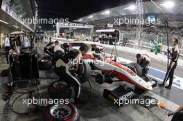 Race 1, Stoffel Vandoorne (BEL) Art Grand Prix 22.11.2014. GP2 Series, Rd 11, Yas Marina Circuit, Abu Dhabi, UAE, Saturday.