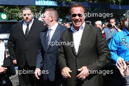 Arnold Schwarzenegger (USA). 15.03.2015. Formula 1 World Championship, Rd 1, Australian Grand Prix, Albert Park, Melbourne, Australia, Race Day.