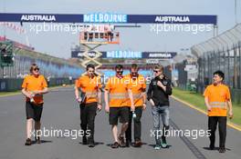 Nico Hulkenberg (GER) Sahara Force India F1 walks the circuit with the team. 11.03.2015. Formula 1 World Championship, Rd 1, Australian Grand Prix, Albert Park, Melbourne, Australia, Preparation Day.