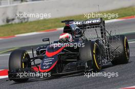 Jenson Button (GBR) McLaren MP4-30 running sensor equipment. 13.05.2015. Formula 1 Testing, Day Two, Barcelona, Spain, Wednesday.