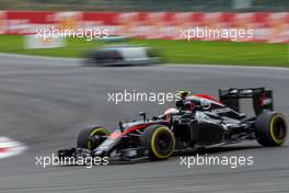 Jenson Button (GBR) McLaren MP4-30. 23.08.2015. Formula 1 World Championship, Rd 13, Belgian Grand Prix, Spa Francorchamps, Belgium, Race Day.