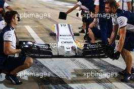 Williams FW37 front wing for Felipe Massa (BRA) Williams FW37. 17.04.2015. Formula 1 World Championship, Rd 4, Bahrain Grand Prix, Sakhir, Bahrain, Practice Day