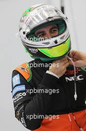 Sergio Perez (MEX) Sahara Force India F1. 19.04.2015. Formula 1 World Championship, Rd 4, Bahrain Grand Prix, Sakhir, Bahrain, Race Day.