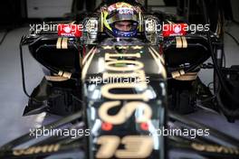Pastor Maldonado (VEN), Lotus F1 Team  19.04.2015. Formula 1 World Championship, Rd 4, Bahrain Grand Prix, Sakhir, Bahrain, Race Day.