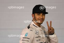 Lewis Hamilton (GBR), Mercedes AMG F1 Team  18.04.2015. Formula 1 World Championship, Rd 4, Bahrain Grand Prix, Sakhir, Bahrain, Qualifying Day.
