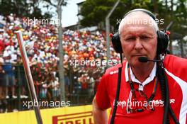 John Booth (GBR) Manor Marussia F1 Team Team Principal on the grid. 15.11.2015. Formula 1 World Championship, Rd 18, Brazilian Grand Prix, Sao Paulo, Brazil, Race Day.