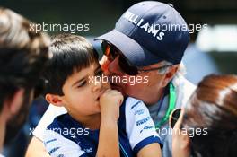 Felipinho Massa (BRA) with his gradfather Luis Antonio Massa (BRA). 14.11.2015. Formula 1 World Championship, Rd 18, Brazilian Grand Prix, Sao Paulo, Brazil, Qualifying Day.