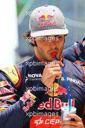 Carlos Sainz Jr (ESP) Scuderia Toro Rosso. 14.11.2015. Formula 1 World Championship, Rd 18, Brazilian Grand Prix, Sao Paulo, Brazil, Qualifying Day.