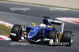 Marcus Ericsson (SWE) Sauber C34. 08.05.2015. Formula 1 World Championship, Rd 5, Spanish Grand Prix, Barcelona, Spain, Practice Day.