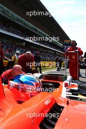 Will Stevens (GBR) Manor Marussia F1 Team on the grid. 10.05.2015. Formula 1 World Championship, Rd 5, Spanish Grand Prix, Barcelona, Spain, Race Day.