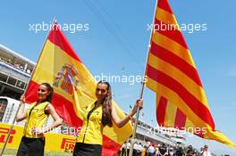 Grid girls. 10.05.2015. Formula 1 World Championship, Rd 5, Spanish Grand Prix, Barcelona, Spain, Race Day.