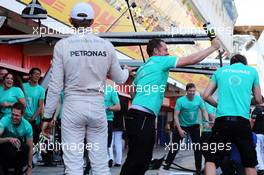 Race winner Nico Rosberg (GER) Mercedes AMG F1 celebrates with the team. 10.05.2015. Formula 1 World Championship, Rd 5, Spanish Grand Prix, Barcelona, Spain, Race Day.