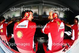 (L to R): James Allison (GBR) Ferrari Chassis Technical Director and Maurizio Arrivabene (ITA) Ferrari Team Principal on the pit gantry. 09.05.2015. Formula 1 World Championship, Rd 5, Spanish Grand Prix, Barcelona, Spain, Qualifying Day.