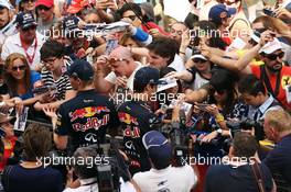 (L to R): Daniil Kvyat (RUS) Red Bull Racing and Daniel Ricciardo (AUS) Red Bull Racing sign autographs for the fans. 07.05.2015. Formula 1 World Championship, Rd 5, Spanish Grand Prix, Barcelona, Spain, Preparation Day.