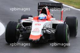 Will Stevens (GBR) Manor Marussia F1 Team pits with a broken front wing. 05.07.2015. Formula 1 World Championship, Rd 9, British Grand Prix, Silverstone, England, Race Day.