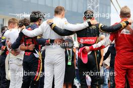 The drivers observe the tribute to Jules Bianchi on the grid. 26.07.2015. Formula 1 World Championship, Rd 10, Hungarian Grand Prix, Budapest, Hungary, Race Day.