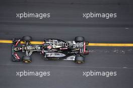Pastor Maldonado (VEN) Lotus F1 E23 sends sparks flying. 23.05.2015. Formula 1 World Championship, Rd 6, Monaco Grand Prix, Monte Carlo, Monaco, Qualifying Day