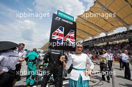 Grid girl for Lewis Hamilton (GBR) Mercedes AMG F1. 29.03.2015. Formula 1 World Championship, Rd 2, Malaysian Grand Prix, Sepang, Malaysia, Sunday.