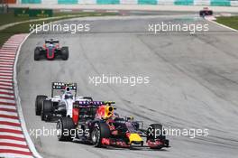 Daniil Kvyat (RUS) Red Bull Racing RB11. 29.03.2015. Formula 1 World Championship, Rd 2, Malaysian Grand Prix, Sepang, Malaysia, Sunday.