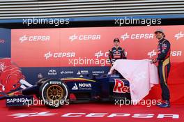 (L to R): Max Verstappen (NLD) Scuderia Toro Rosso and team mate Carlos Sainz Jr (ESP) Scuderia Toro Rosso unveil the new Scuderia Toro Rosso STR10. 31.01.2015. Formula One Testing, Preparation Day, Jerez, Spain.