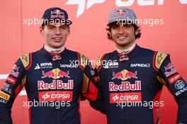 (L to R): Max Verstappen (NLD) Scuderia Toro Rosso with team mate Carlos Sainz Jr (ESP) Scuderia Toro Rosso. 31.01.2015. Formula One Testing, Preparation Day, Jerez, Spain.