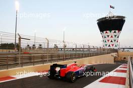 Roberto Merhi (ESP) Manor Marussia F1 Team. 27.11.2015. Formula 1 World Championship, Rd 19, Abu Dhabi Grand Prix, Yas Marina Circuit, Abu Dhabi, Practice Day.