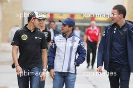 (L to R): Pastor Maldonado (VEN) Lotus F1 Team with Felipe Massa (BRA) Williams and Raffaele Marciello (ITA) Sauber F1 Team Test And Reserve Driver. 23.10.2015. Formula 1 World Championship, Rd 16, United States Grand Prix, Austin, Texas, USA, Practice Day.