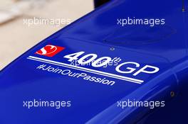 The Sauber C34 celebrates the 400th GP for the team. 22.10.2015. Formula 1 World Championship, Rd 16, United States Grand Prix, Austin, Texas, USA, Preparation Day.