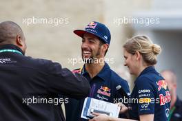 Daniel Ricciardo (AUS) Red Bull Racing. 22.10.2015. Formula 1 World Championship, Rd 16, United States Grand Prix, Austin, Texas, USA, Preparation Day.